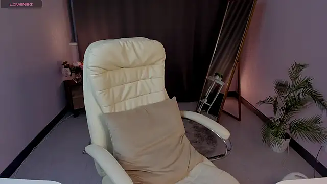 cute luucy online show from March 3, 3:23 am