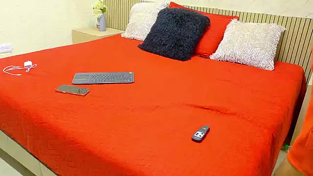 yorbymaxx online show from July 24, 2:48 pm