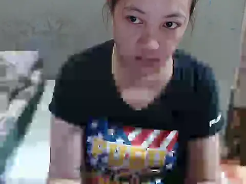 Snapshot of Rose_slut_squirt chatting on February 20, 7:32 am Rose slut squirt online show from February 20, 7:32 am