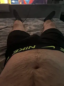 naughtycoupl98 online show from February 17, 4:24 pm