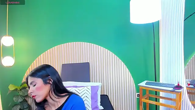 milavega  online show from April 17, 5:05 pm