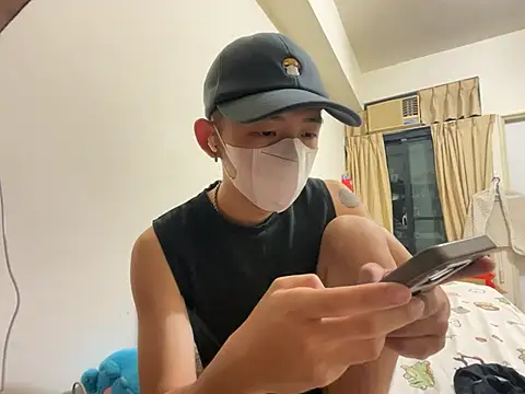 boyjoe10 online show from April 9, 12:43 pm