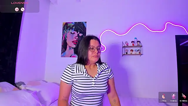 Dilan and Mia online show from February 8, 8:45 pm