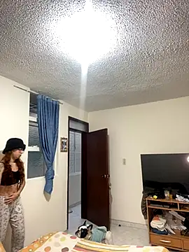 Snapshot of Sallem_Pink chatting on September 9, 11:43 am Sallem Pink online show from September 9, 11:43 am