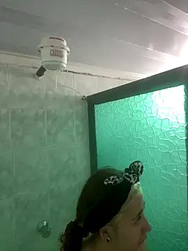 Snapshot of Sallem_Pink chatting on September 15, 10:26 am Sallem Pink online show from September 15, 10:26 am