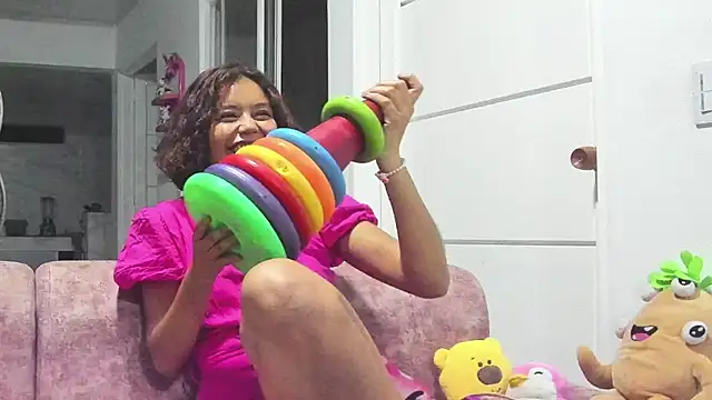 TamaraMera online show from May 5, 12:07 am