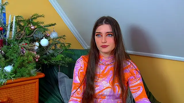 JessicaJewells online show from December 14, 7:29 pm