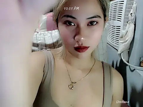 Rainea149 online show from November 30, 2:32 pm