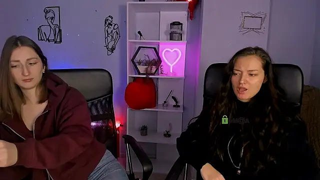 eva smiith  online show from January 14, 6:52 am