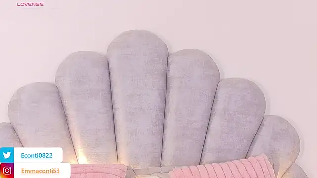 Snapshot of emma-conti2 chatting on September 19, 3:56 pm emma-conti2 online show from September 19, 3:56 pm