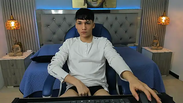 SamBlack  online show from February 24, 12:36 pm