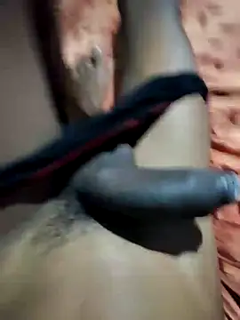 RAYI Queen 4 online show from February 19, 4:03 pm