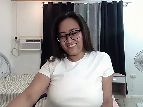 Wetmedaddyxxx online show from June 13, 12:47 pm