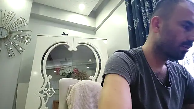 Apooabe online show from February 5, 3:05 pm