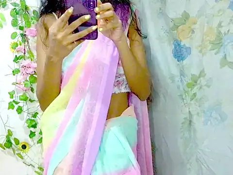 senuxxx online show from April 28, 5:07 pm
