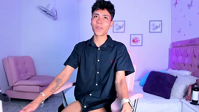 MaxiWildd online show from June 4, 1:06 pm