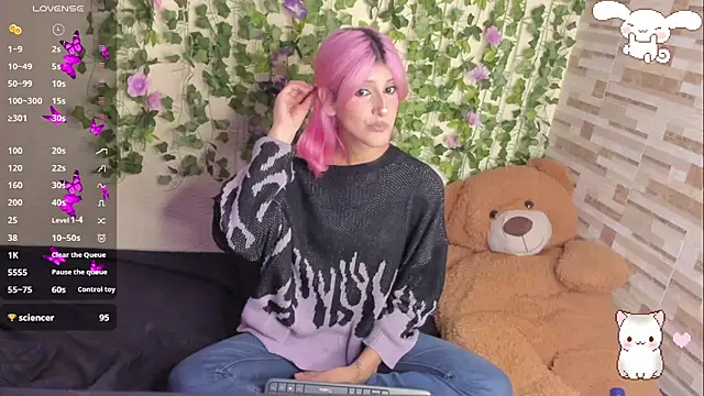 Snapshot of Amy_Moonlight chatting on June 1, 10:55 pm Amy Moonlight online show from June 1, 10:55 pm