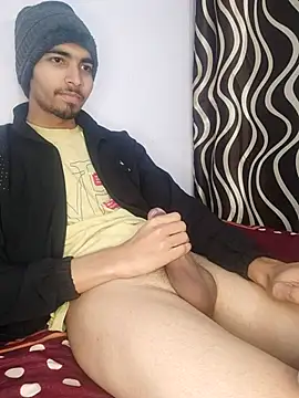 Sweetfucker  online show from January 15, 8:30 am