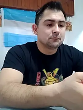 Bradd 32 online show from June 17, 11:34 am