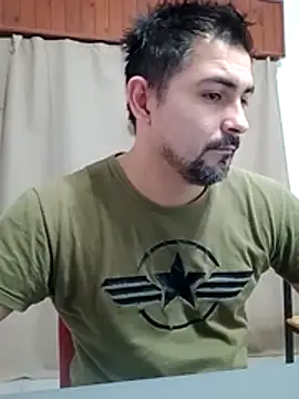Bradd 32 online show from July 15, 11:37 am
