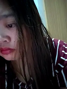 sweetbigtits19 online show from May 6, 6:52 am