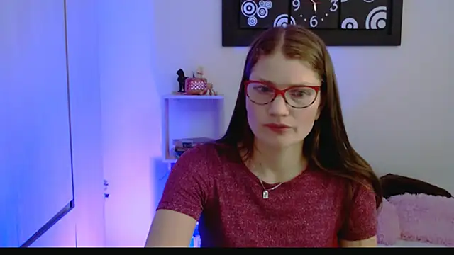 Camila-ventura online show from May 9, 1:05 pm