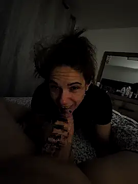 boytoy40 online show from December 1, 5:23 am