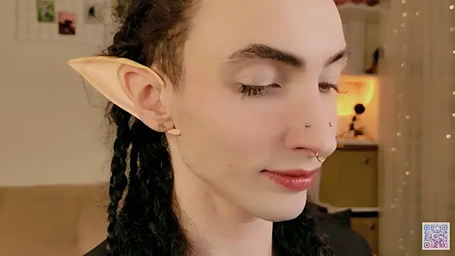 Queen of tease online show from February 16, 9:44 pm