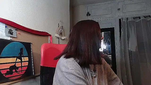 Mistress-Ivy51 online show from December 5, 6:44 am