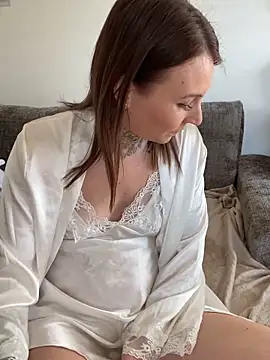 monsieuretmada1 online show from March 2, 8:32 am