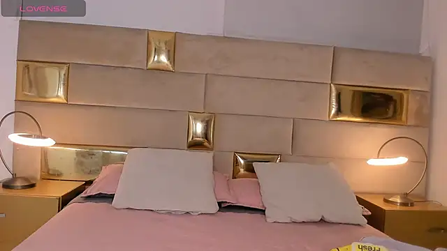 lesly cutee online show from April 18, 12:53 pm