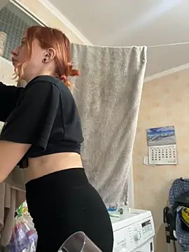 Nancyhot777 online show from December 3, 8:34 am