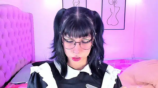 Rose 72 online show from October 8, 8:06 pm