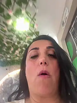 hotadhara01 online show from February 5, 8:13 pm