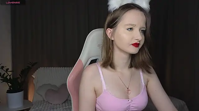 AlexsisFaee online show from October 20, 8:31 pm