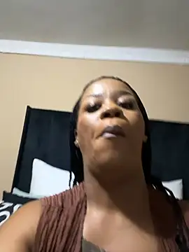 THICKBUNNYCHICKxxx online show from February 22, 7:23 pm