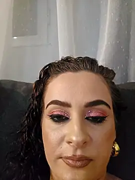 ShineBright88 online show from November 19, 8:31 pm