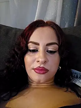 ShineBright88 online show from February 21, 8:32 pm