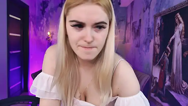 Stef Nicks online show from February 6, 5:23 am