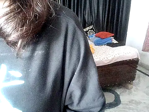 Anaconda-Mall online show from October 29, 3:14 pm