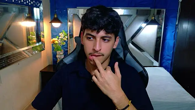 Alan Del Reyx online show from February 19, 4:14 pm