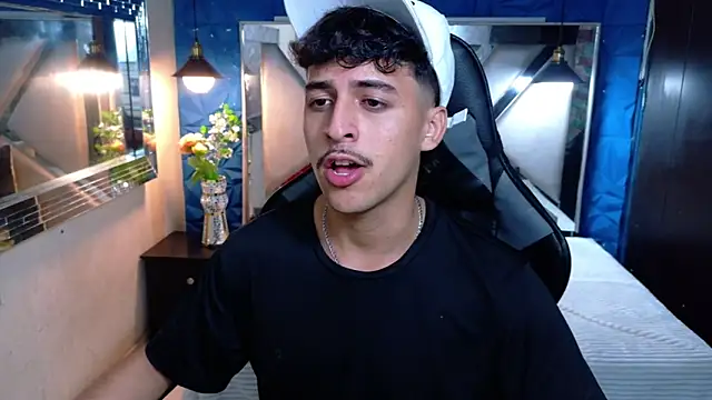 Alan Del Reyx online show from February 24, 1:03 am