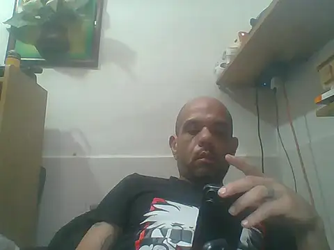 Snapshot of mexhotbi chatting on April 15, 7:58 pm mexhotbi online show from April 15, 7:58 pm