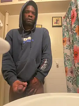 BigBDMari online show from April 6, 3:15 am