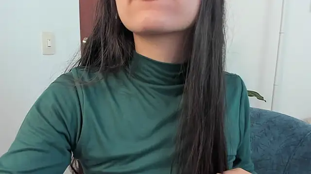 canelleGarces online show from April 15, 6:26 pm