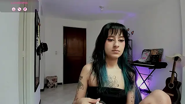 Snapshot of atenea_dragon__ chatting on July 3, 7:09 pm atenea dragon online show from July 3, 7:09 pm