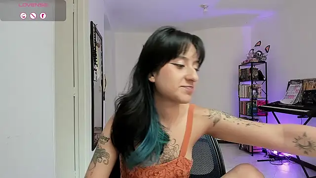 Snapshot of atenea_dragon__ chatting on July 7, 7:40 pm atenea dragon online show from July 7, 7:40 pm
