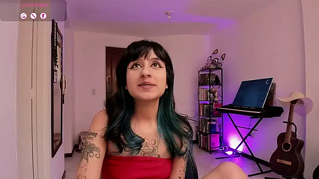 Snapshot of atenea_dragon__ chatting on July 12, 8:11 pm atenea dragon online show from July 12, 8:11 pm