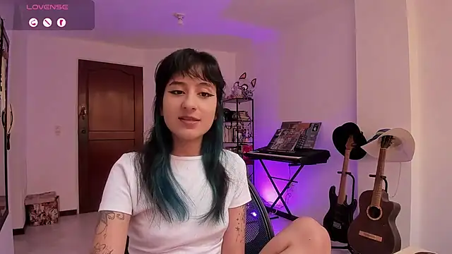Snapshot of atenea_dragon__ chatting on July 26, 8:27 pm atenea dragon online show from July 26, 8:27 pm
