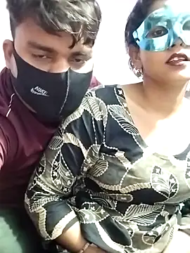 hunk28 6 online show from April 9, 5:29 pm